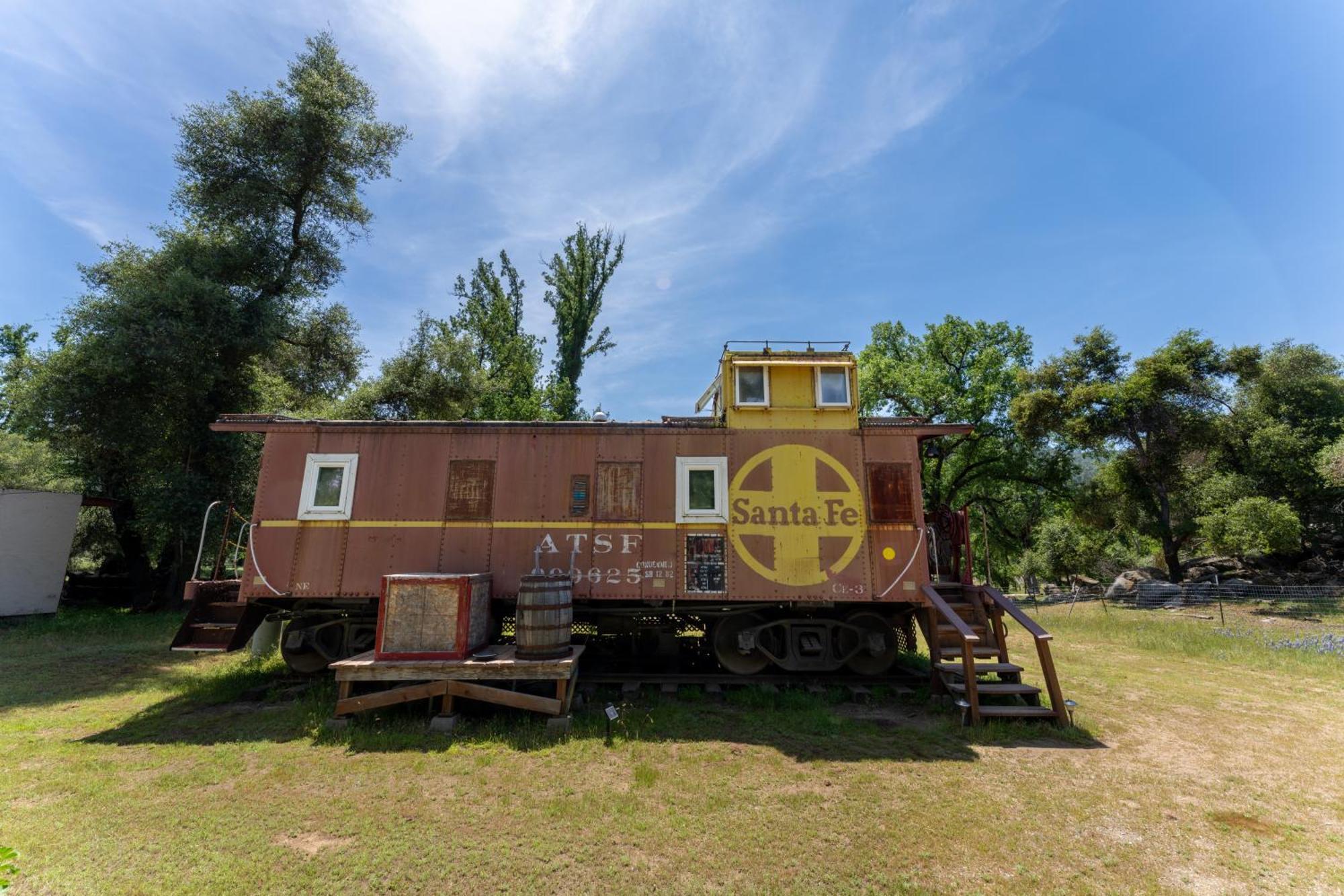 Little Red Caboose Villa Oakhurst Eksteriør bilde