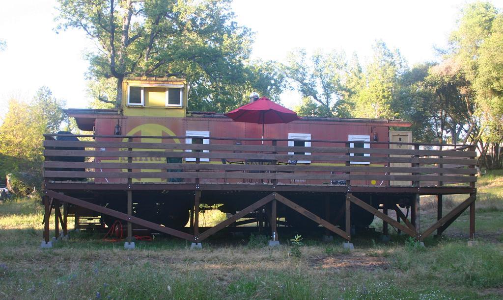 Little Red Caboose Villa Oakhurst Eksteriør bilde